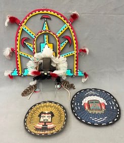 THREE ASSORTED SOUTHWESTERN NATIVE AMERICAN HOPI ARTIFACTS, - Diameter (woven plaques): approx. 13