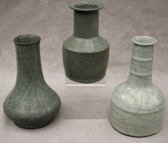 THREE SIMILAR CHINESE PORCELAIN VASES WITH MUTED BLUE-GREEN CRACKLE-GLAZE GROUNDS, - Tallest, H: 9