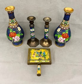 FOUR ASSORTED ITEMS CHINESE FLORAL CLOISONNE WITH FLORAL DECORATION ON COBALT GROUND, 20th century.