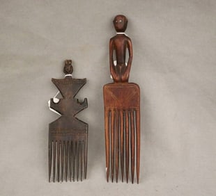 TANZANIAN NYAMWEZI MWANA HITI FIGURAL COMBS. - Length: 13 inches (Tallest Comb).