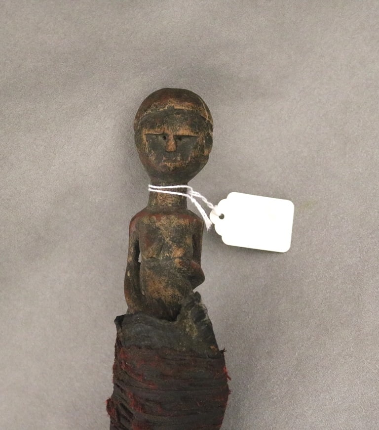 TANZANIAN NYAMWEZI BANTU MAGIC HORN, - Length: 22 inches.: TANZANIAN NYAMWEZI BANTU MAGIC HORN. Patinated hand carved and assembled made of horn, wood and fabric. Such "magic horns" are used as ritual objects by spiritual healers, shamans, or diviners. They