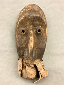 CONGOLOSE BWAMI SOCIETY LEGA MASK. - Height: 14 inches.