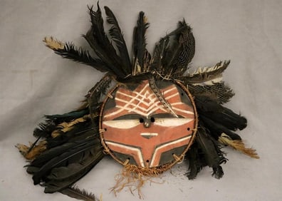 CONGOLESE TEKE THE BATEKE TYO KIDUMU MASK. - Diameter (only the mask): 14 inches.