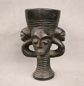 CONGOLESE KUBA CEREMONIAL PALM WINE MBWOONGNTEY CUP. - Height: 8.75 inches.