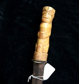 ANGOLAN LUNDA PEOPLE TRADITIONAL SWORD, - Lenght: 18 inches.