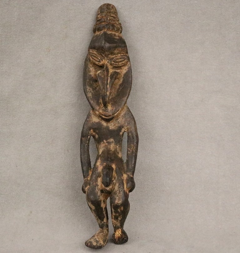 PAPUA NEW GUINEA SEPIK RIVER ANCESTRAL OR AMULET FIGURE, - Height: 10.5 inches. (1 of 20)