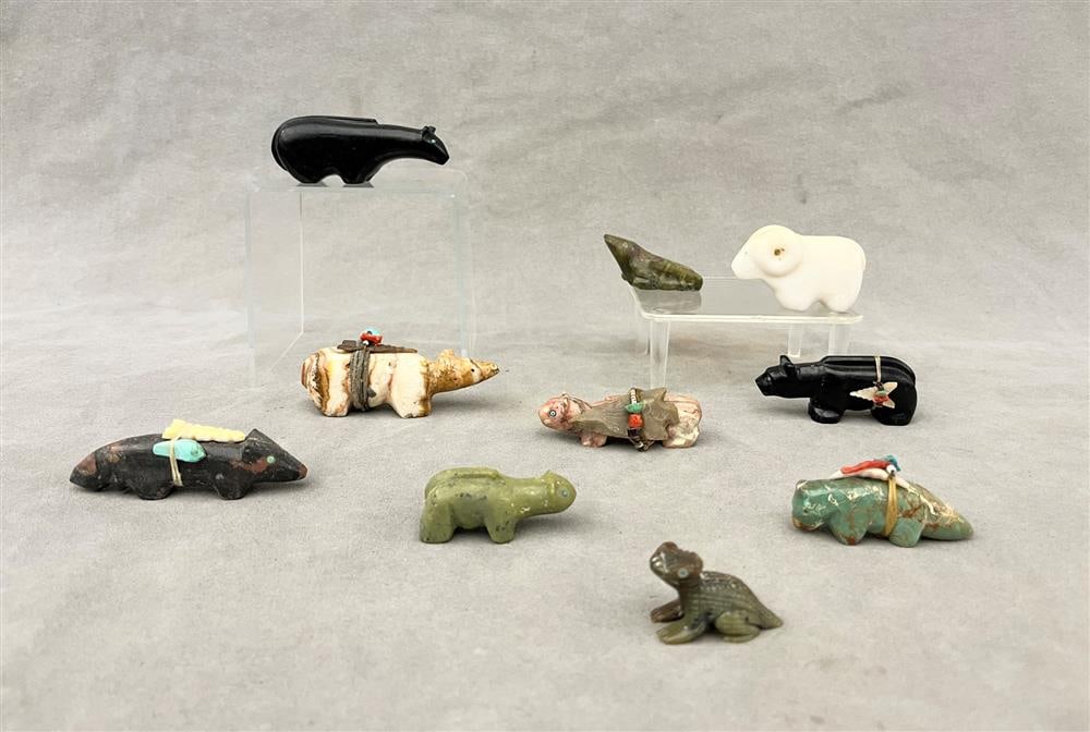 TEN ASSORTED ZUNI FETISH CARVINGS, NEW MEXICO, TRADITIONAL ART OF THE NATIVE AMERICAN SOUTHWEST.: TEN ASSORTED ZUNI FETISH CARVINGS, NEW MEXICO, TRADITIONAL ART OF THE NATIVE AMERICAN SOUTHWEST. Set of ten vintage assorted Zuni Fetish carvings from the Zuni Pueblo in New Mexico, part of the tradit