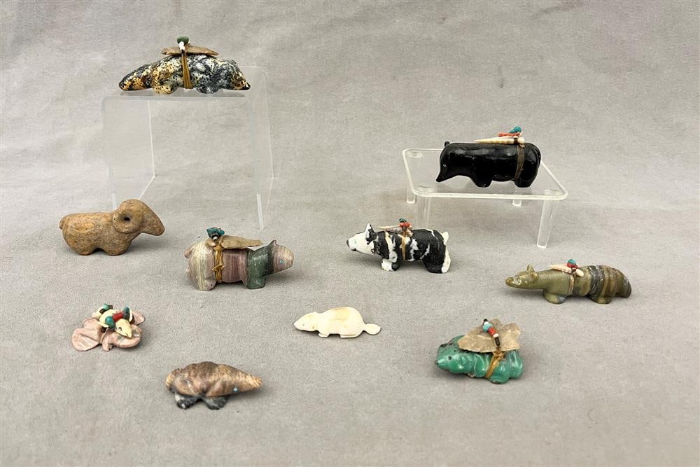 TEN ASSORTED ZUNI FETISH CARVINGS, NEW MEXICO, TRADITIONAL ART OF THE NATIVE AMERICAN SOUTHWEST.: TEN ASSORTED ZUNI FETISH CARVINGS, NEW MEXICO, TRADITIONAL ART OF THE NATIVE AMERICAN SOUTHWEST. Set of ten vintage assorted Zuni Fetish carvings from the Zuni Pueblo in New Mexico, part of the tradit
