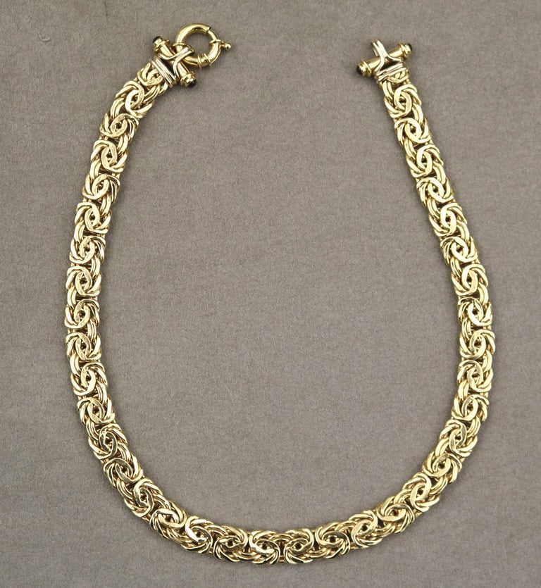 18K BRIGHT-POLISHED YELLOW GOLD BYZANTINE-LINK FLEXIBLE STRAP CHOKER. - L: 17 1/2 in. W: 1/2 in. (1 of 17)