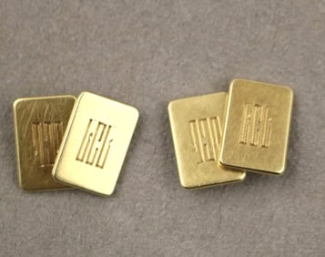 PAIR TIFFANY & CO. 14K YELLOW GOLD RECTANGULAR CUFFLINKS. early 20th century. - Wt. 12 dwt.