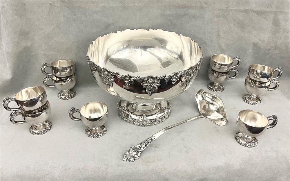 INTERNATIONAL CO. "VINTAGE" PATTERN HEAVY SILVER-ON COPPER PEDESTAL-BASE PUNCH BOWL WITH LADLE AND (1 of 8)
