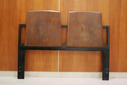 MID-CENTURY MODERN WALNUT HEADBOARD BY MILO BAUGHMAN FOR DIRECTIONAL.