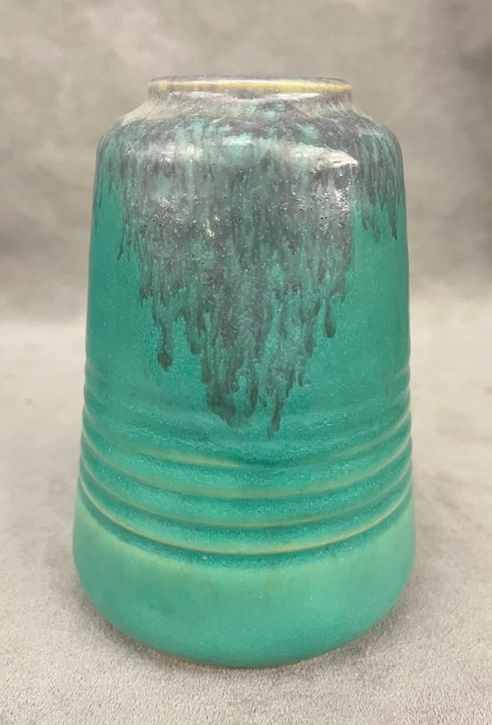 ROSEVILLE IMPERIAL II BLUE PURPLE DRIP ART POTTERY VASE, #468-5. (1 of 3)