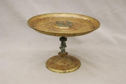 NEOCLASSICAL BRASS TAZZA. 19th century, circa 1880. - H: 8 1/4 in. D: 11 7/8 in.