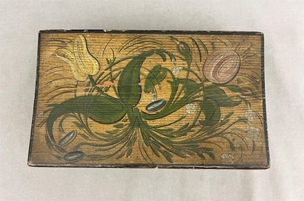 19TH CENTURY PENNSYLVANIA PINE TRAVELING WRITING BOX. - Height: 3 3/4". Top, 12 x 7 1/4".