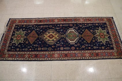 PAKISTANI RUG, - App. 5 ft. 2 in. x 8 ft. 2 in.
