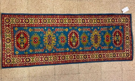 KAZAK RUNNER.