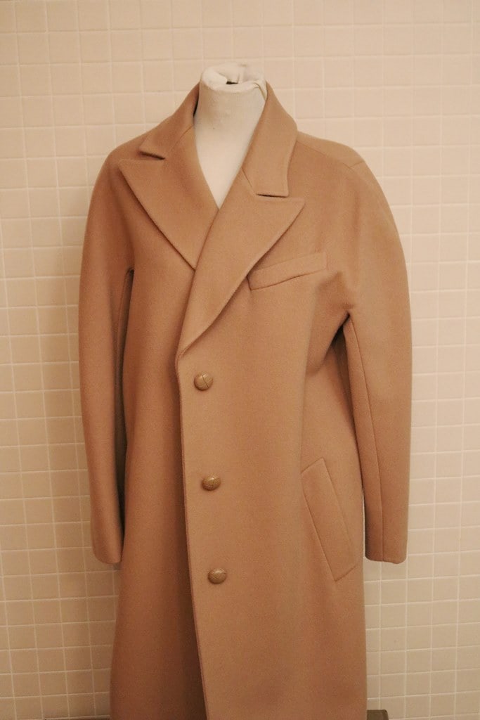 LADY'S FLEURETTE TAN OR CAMEL-COLOR THREE-BUTTON OVERCOAT,: LADY'S FLEURETTE TAN OR CAMEL-COLOR THREE-BUTTON OVERCOAT. Breast pocket, notched lapels, side pockets