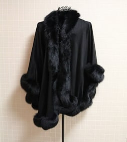 LADY'S BLACK CASHMERE CAPE WITH BLACK FUR TRIM.