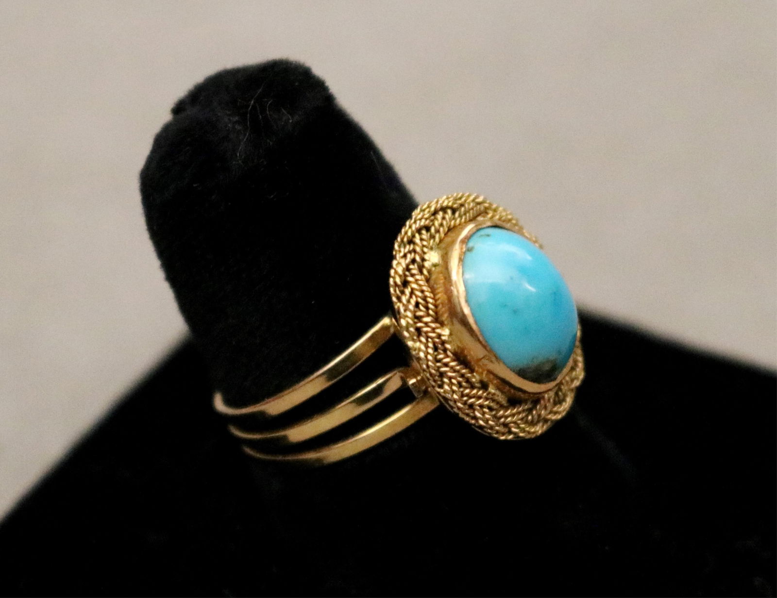 EGYPTIAN YELLOW GOLD AND TURQUOISE OVAL CABOCHON RING. Ring size: 6 3/4. Gross wt.: 2.8 dwt. (1 of 13)