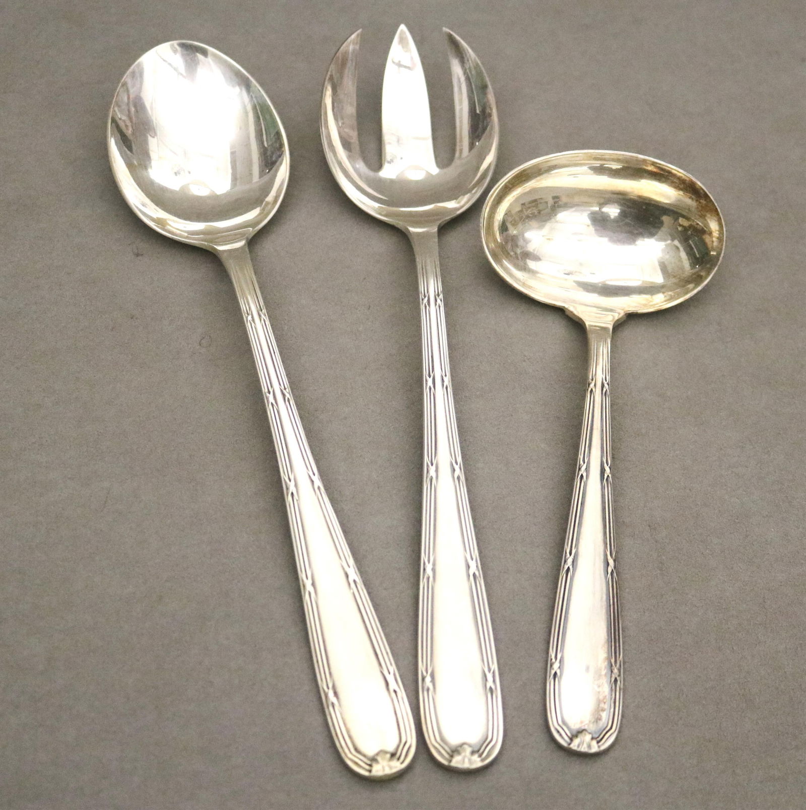 PAIR CHRISTOFLE SILVER-PLATED SALAD SERVERS AND A MATCHING GRAVY LADLE (1 of 16)