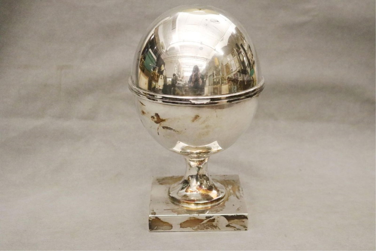 SILVER-PLATED PEDESTAL-BASE GLOBULAR CAVIAR SERVER H: 11 in. (1 of 8)