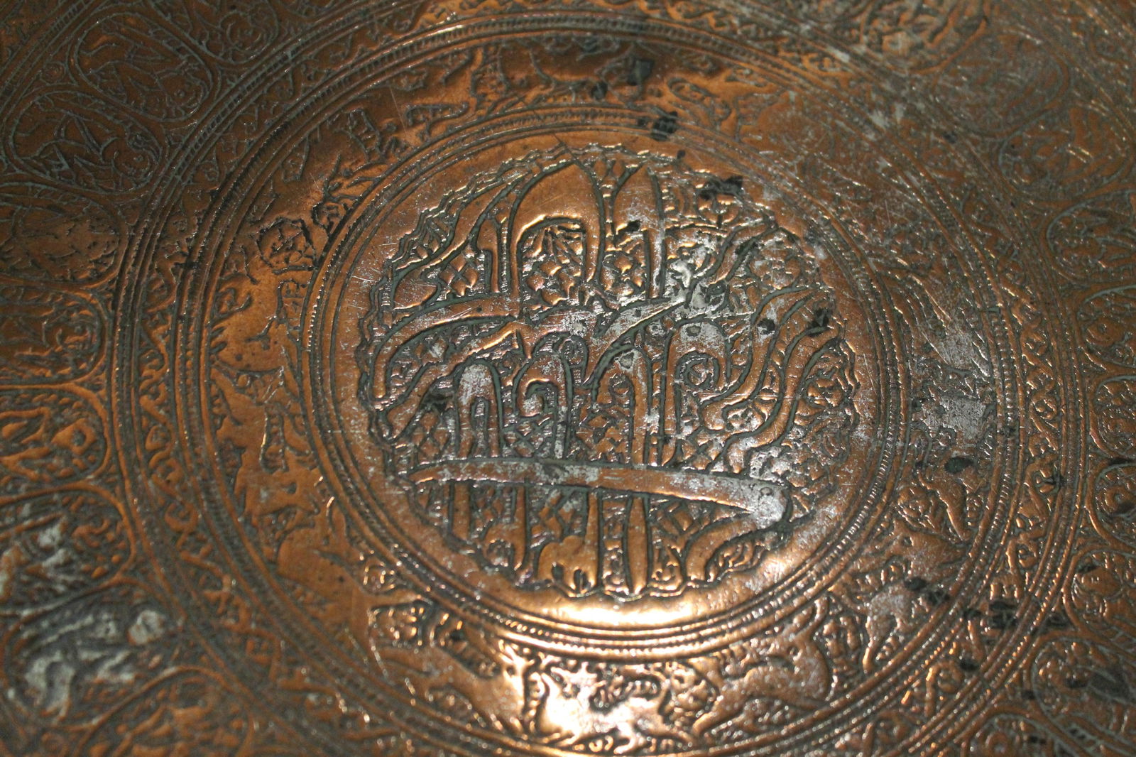 MID-EASTERN COPPER TRAY-TOP TABLE - . - 5