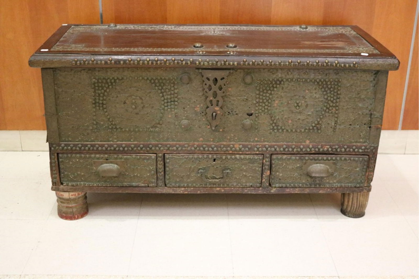 HINGE-TOP WOODEN RECTANGULAR INDIAN ?ZANZIBAR? BRASS-MOUNTED CHEST - Height: 26 inches; Width: 61 (1 of 15)