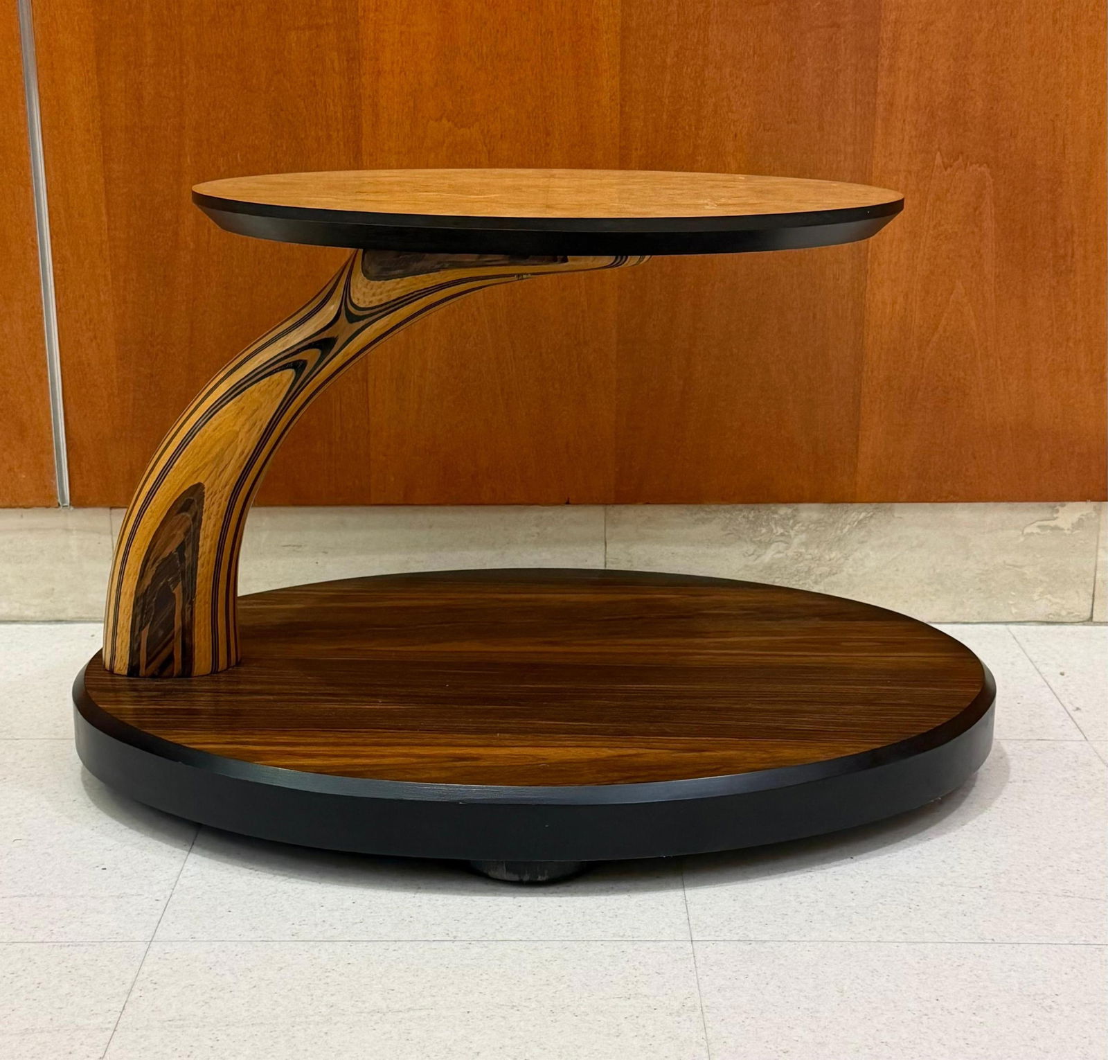 HENREDON "SCENE TWO" MIXED EXOTIC WOOD OVAL-TOP SIDE TABLE - H: 15 1/2". W: 24", at base.. (1 of 7)