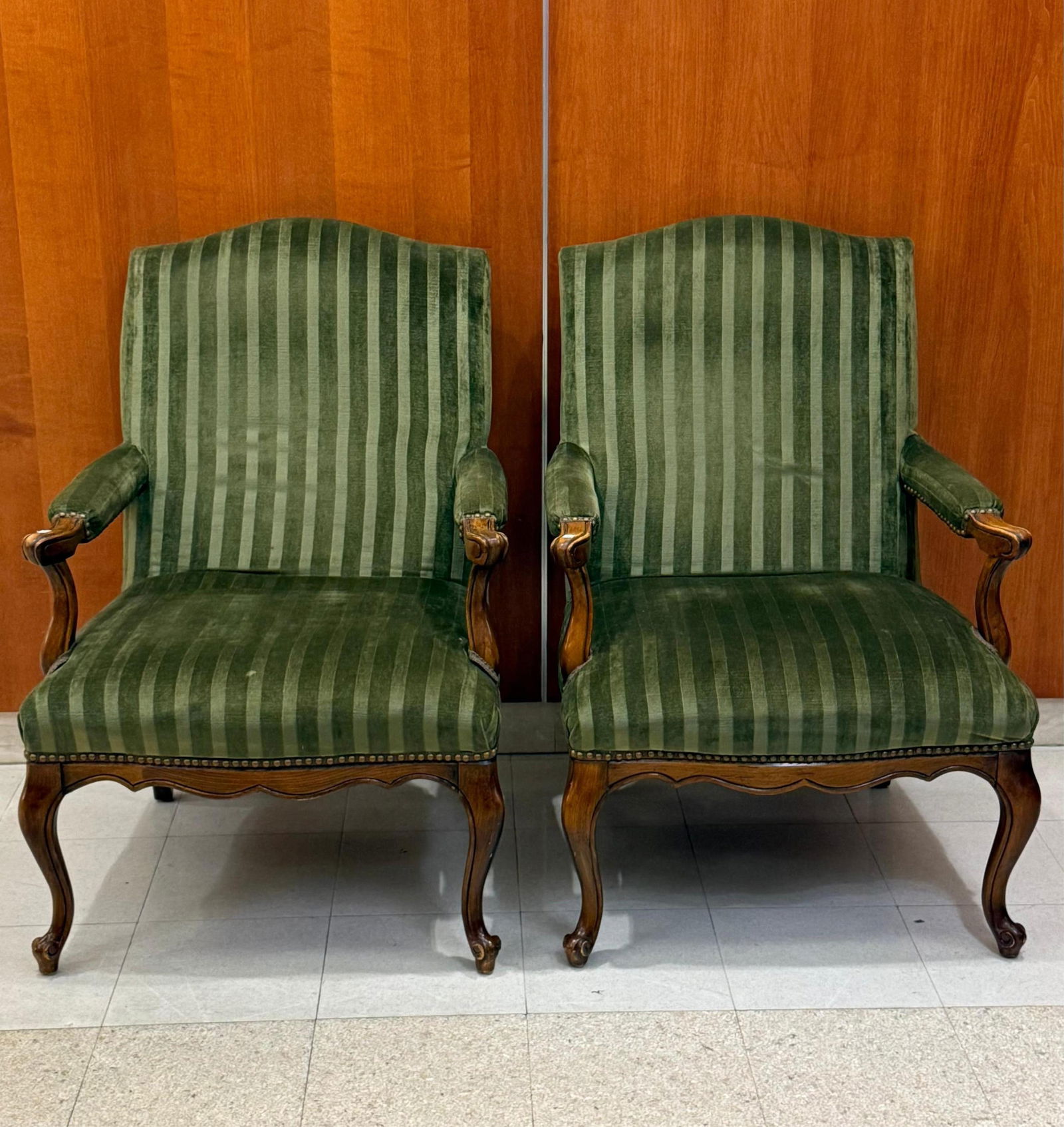 QUEEN ANNE STYLE CARVED OAK, UPHOLSTERED OPEN-ARM CHAIRS - . (1 of 5)