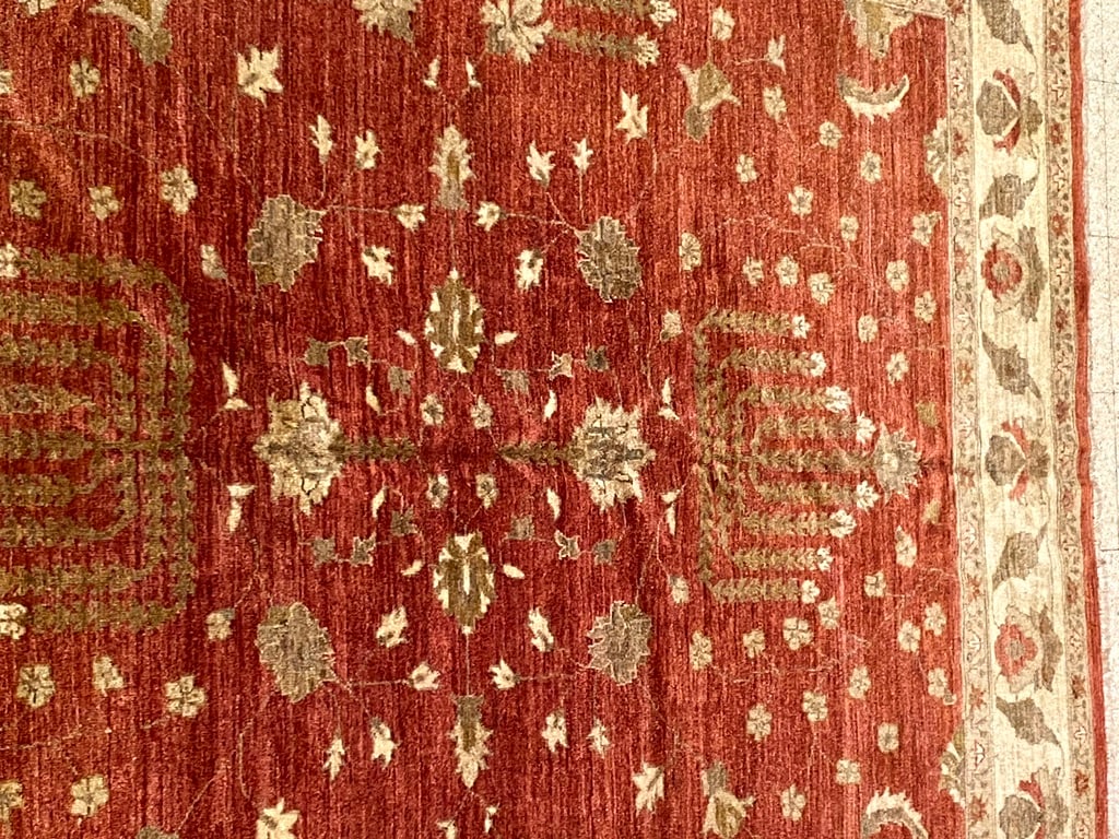 OUSHAK RUG. - 7