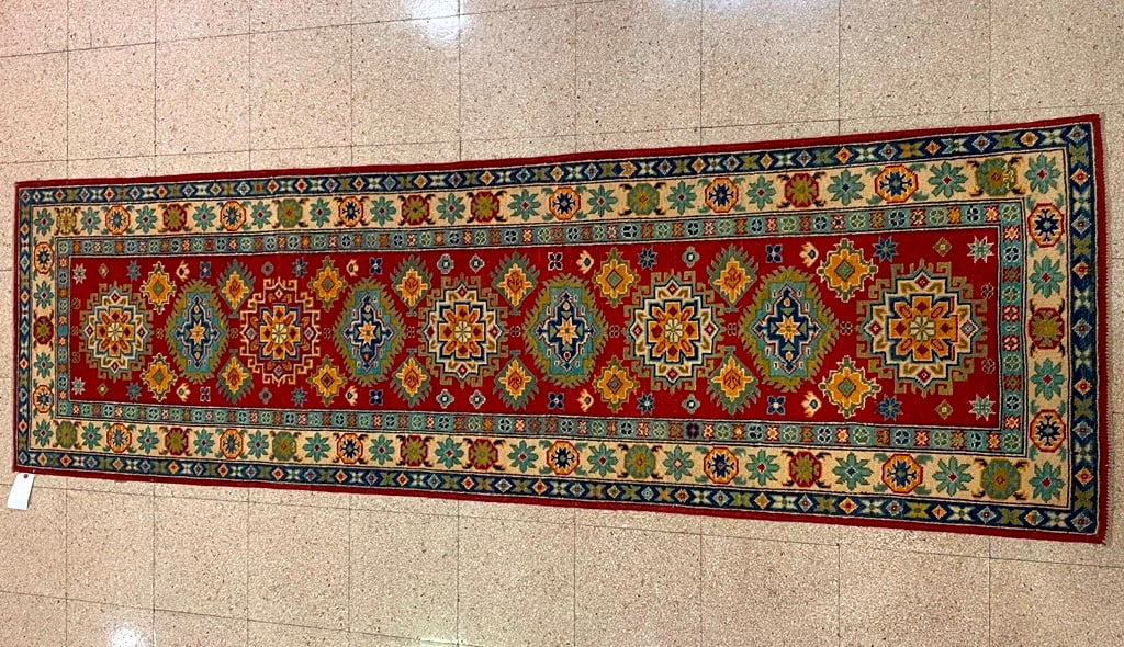 KAZAK RUNNER. (1 of 11)