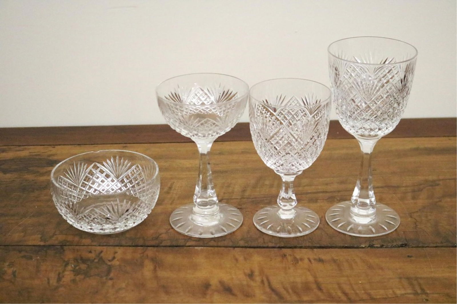 116-PIECE SERVICE STUART COLORLESS CUT CRYSTAL STEMWARE - . (1 of 5)