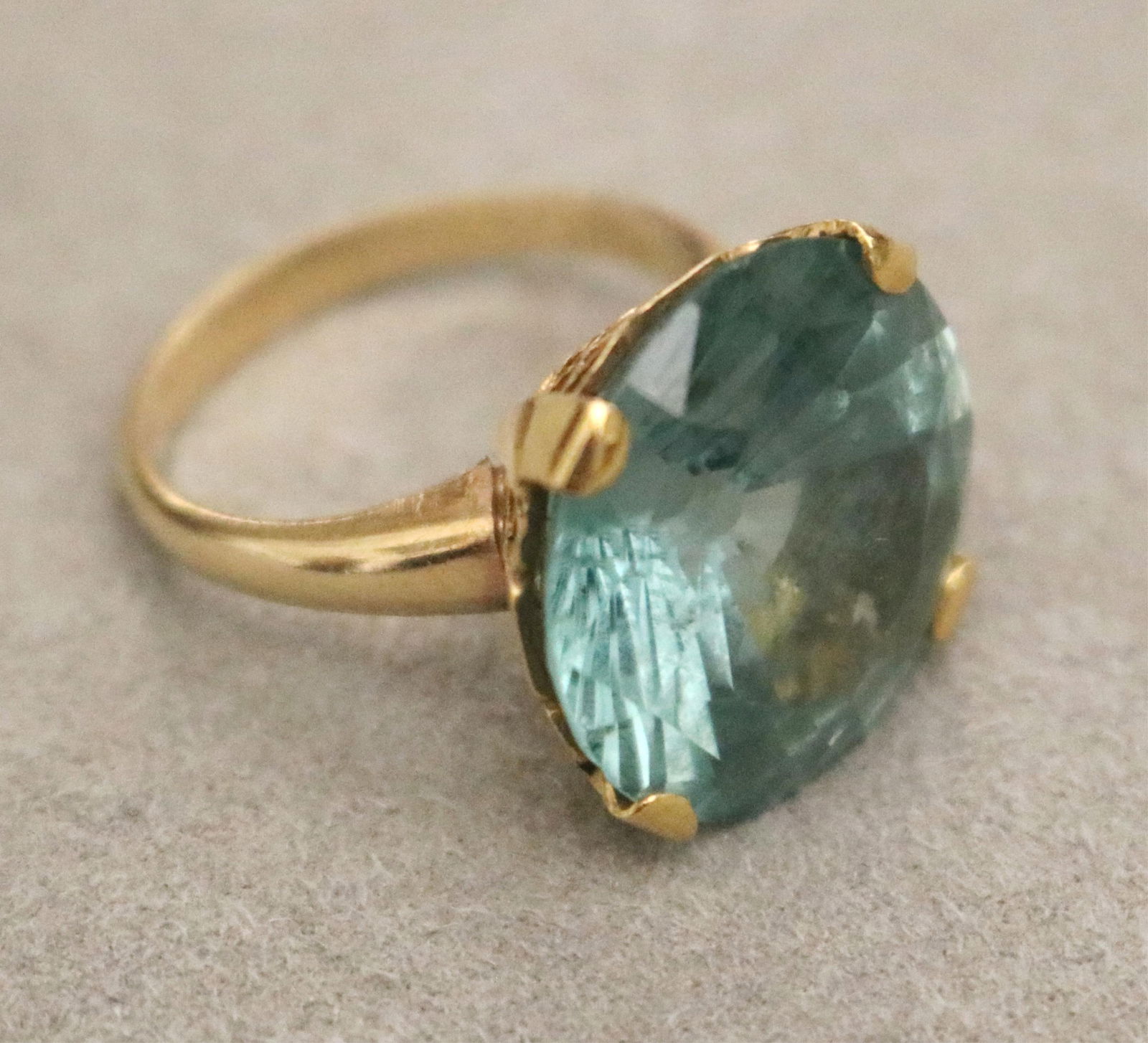 14K YELLOW GOLD AND TEAL-BLUE GEMSTONE RING - Ring size: 7. Gross wt. 8 dwt. (1 of 11)