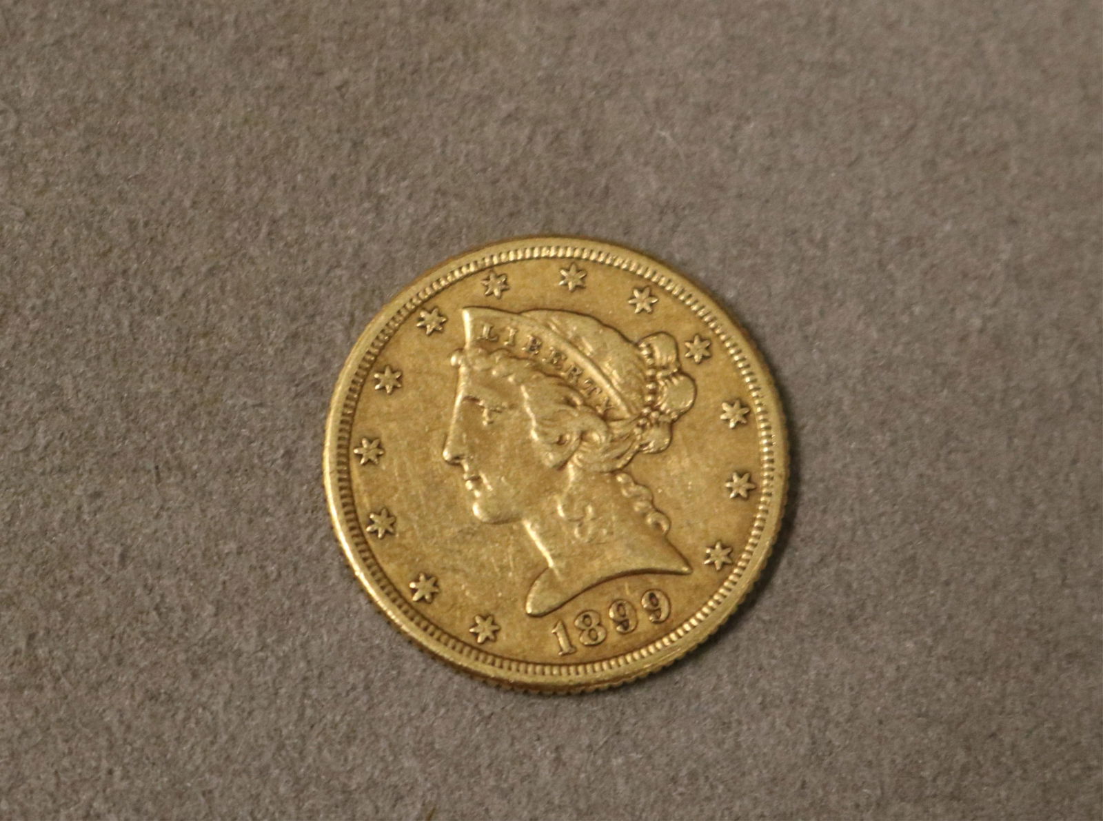 U.S FIVE-DOLLAR GOLD COIN DATED 1899 - .: U.S FIVE-DOLLAR GOLD COIN DATED 1899