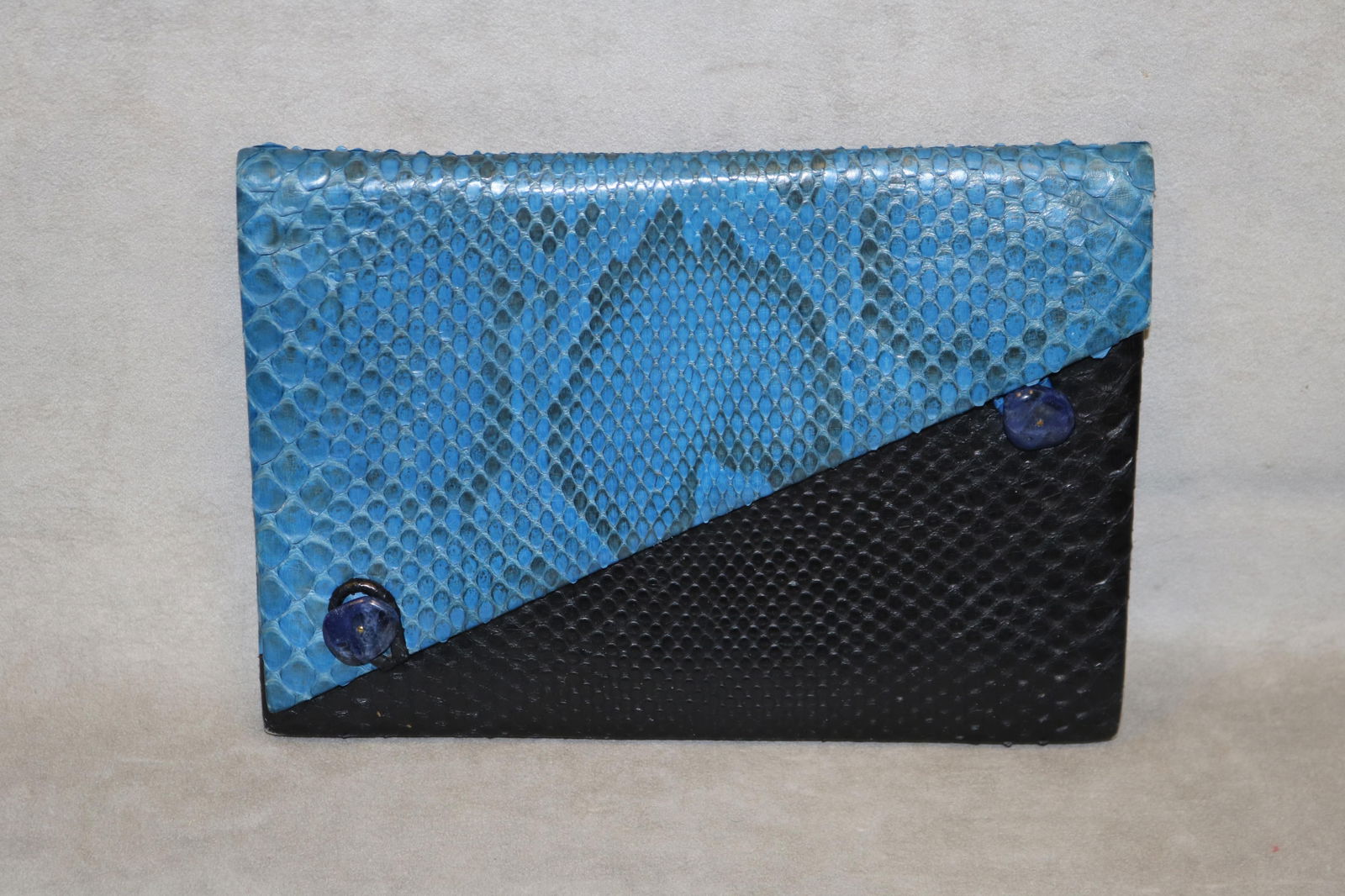 BLUE AND BLACK SNAKESKIN SMALL BAG WITH CORD STRAP - .: BLUE AND BLACK SNAKESKIN SMALL BAG WITH CORD STRAP