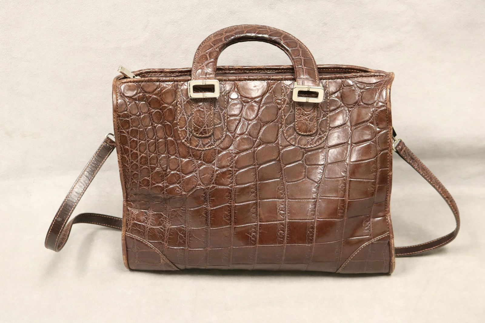BROWN CROCODILE DOUBLE-HANDLE TOTE OR HANDBAG Retailed by Saks Fifth Avenue - . (1 of 5)