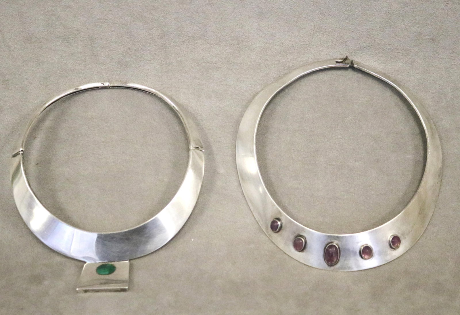 TWO CONTEMPORARY ARTISAN-CRAFTED STERLING SILVER AND SEMI-PRECIOUS GEMSTONE COLLARS - Gross wt.: 9 (1 of 9)