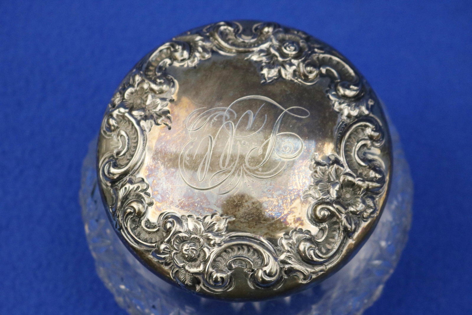 FIVE ASSORTED STERLING SILVER TABLE ITEMS - Silver weight, 13.2 troy oz.. - 8