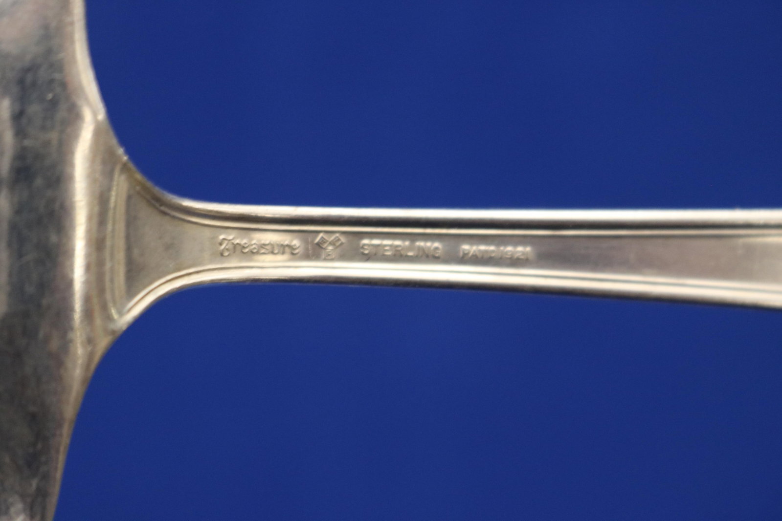 TWO PARTIAL SETS STERLING SILVER FLATWARE - Wt . 32 troy oz.. - 4