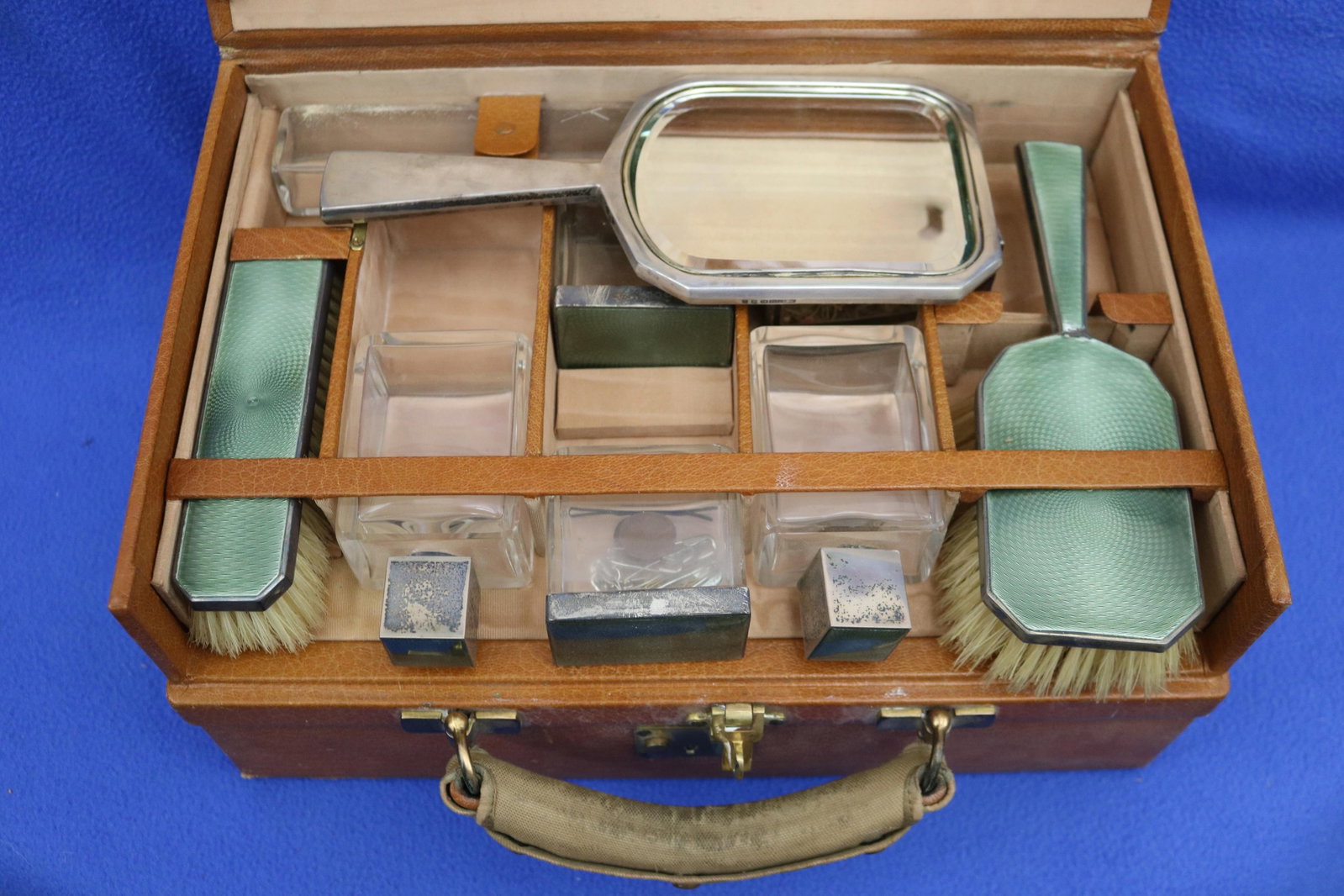ASPREY OF LONDON TRAVELING VANITY SET early to mid 20th century - Case, 8 7/8 in. x 13 1/4 in. x 6 (1 of 4)