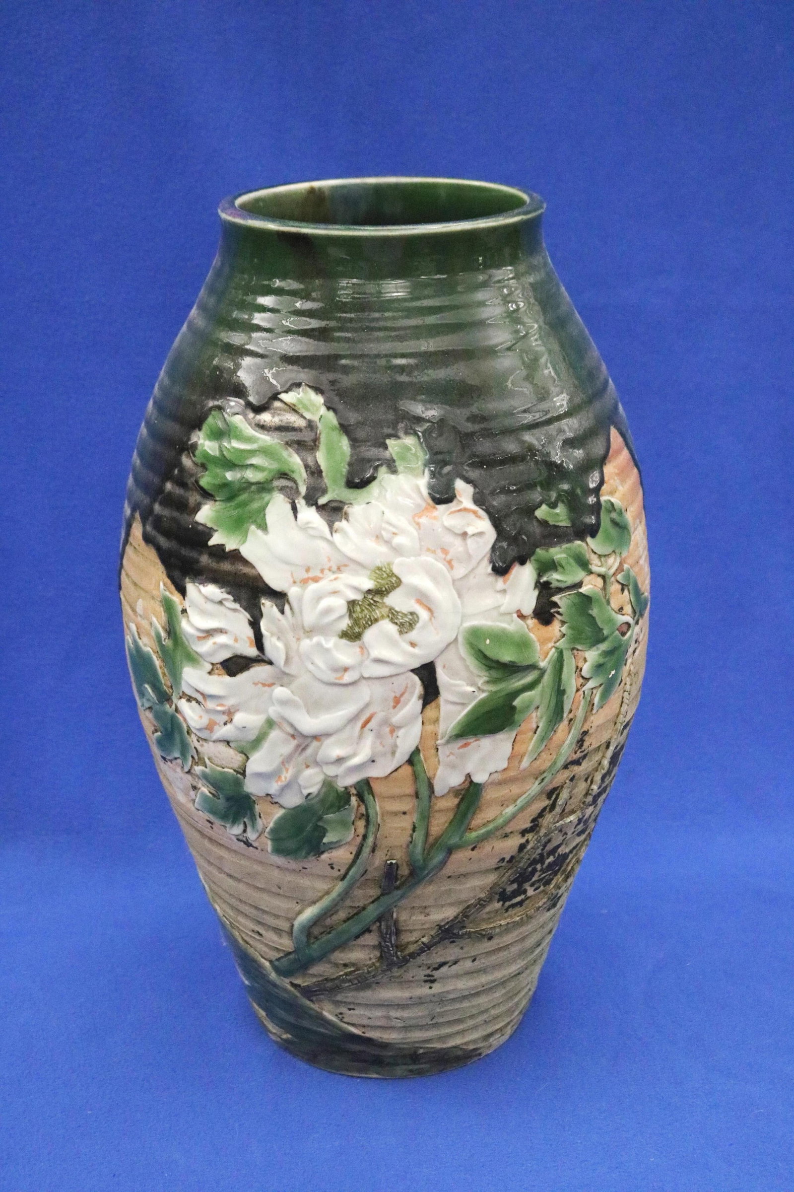 JAPANESE STUDIO POTTERY OVOID VASE late 19th-early 20th century - H: 18 1/2 in.. (1 of 7)