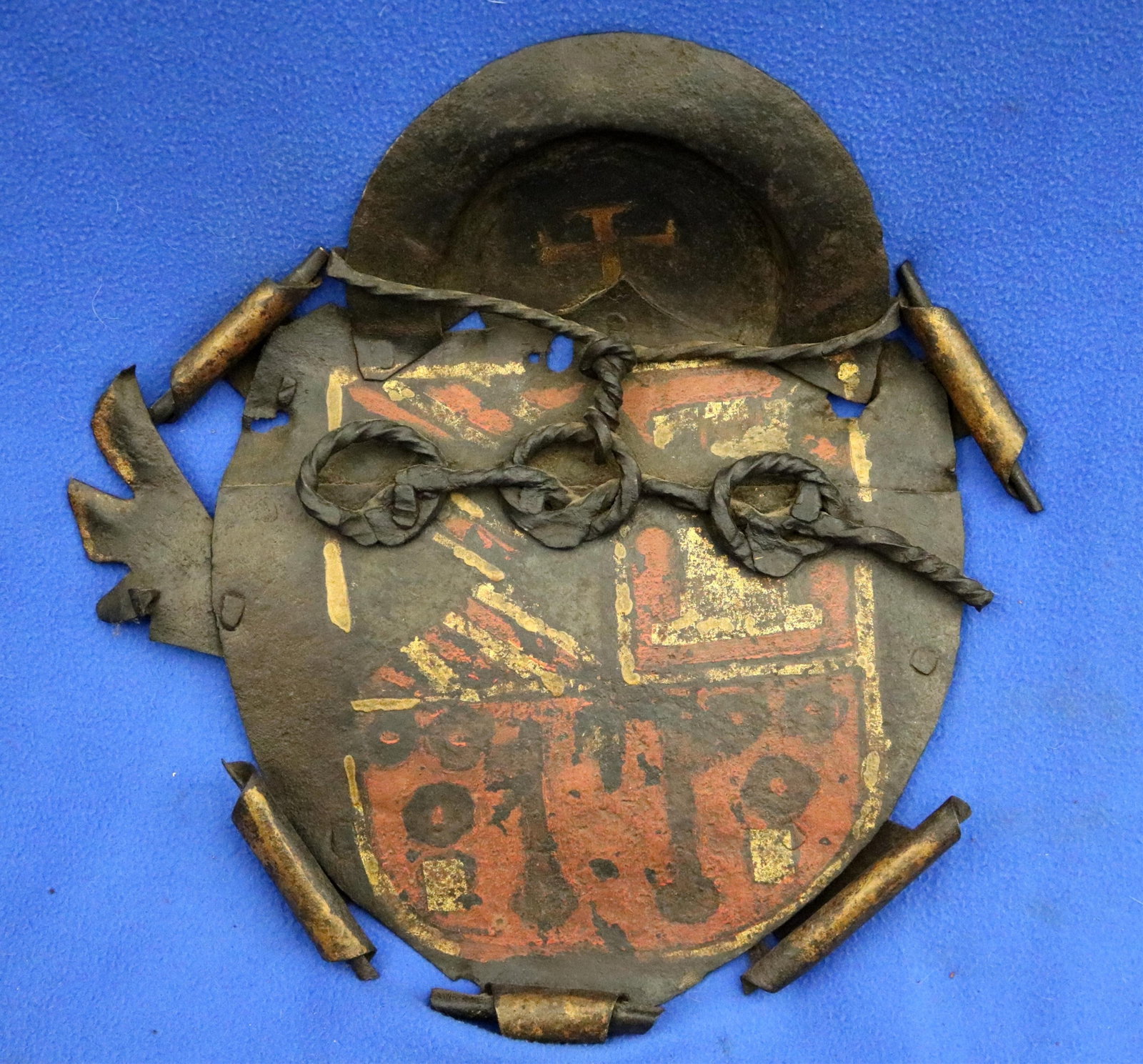 HEART-SHAPED SHIELD ("ADARGA") ORIGINATING WITH NORTH AFRICAN BERBERS AND LATER UTILIZED BY SPANISH (1 of 15)