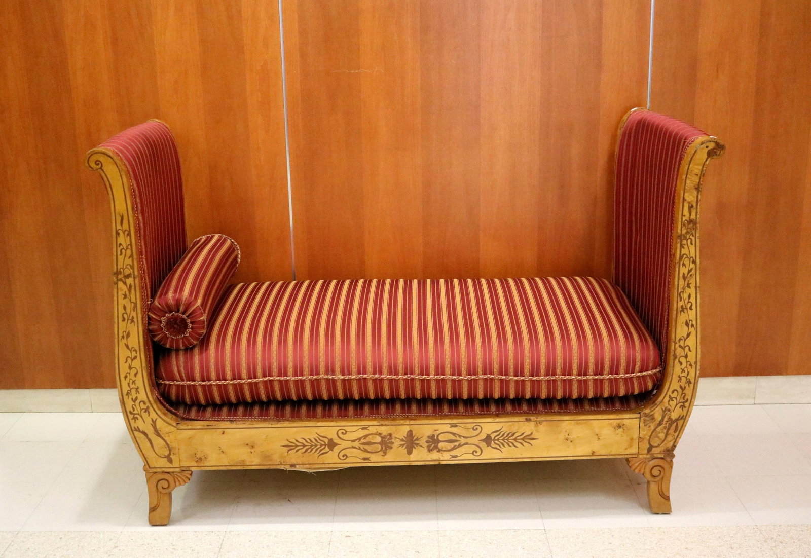CONTINENTAL EMPIRE NEOCLASSICAL INLAID BURLWOOD LIT D'ALCOVE - H: 42 7/8 in. W: 65 in. D: 28 1/4 (1 of 16)