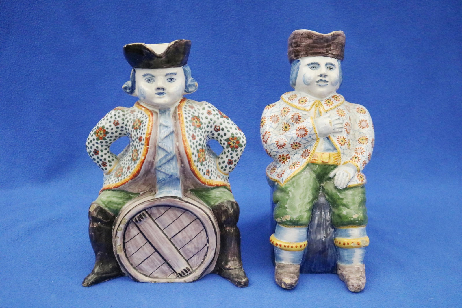 PAIR TOBY TYPE POLYCHROMED CERAMIC JUGS MODELED AS 18TH CENTURY GENTLEMEN 19th century - H: 10 1/2 (1 of 10)