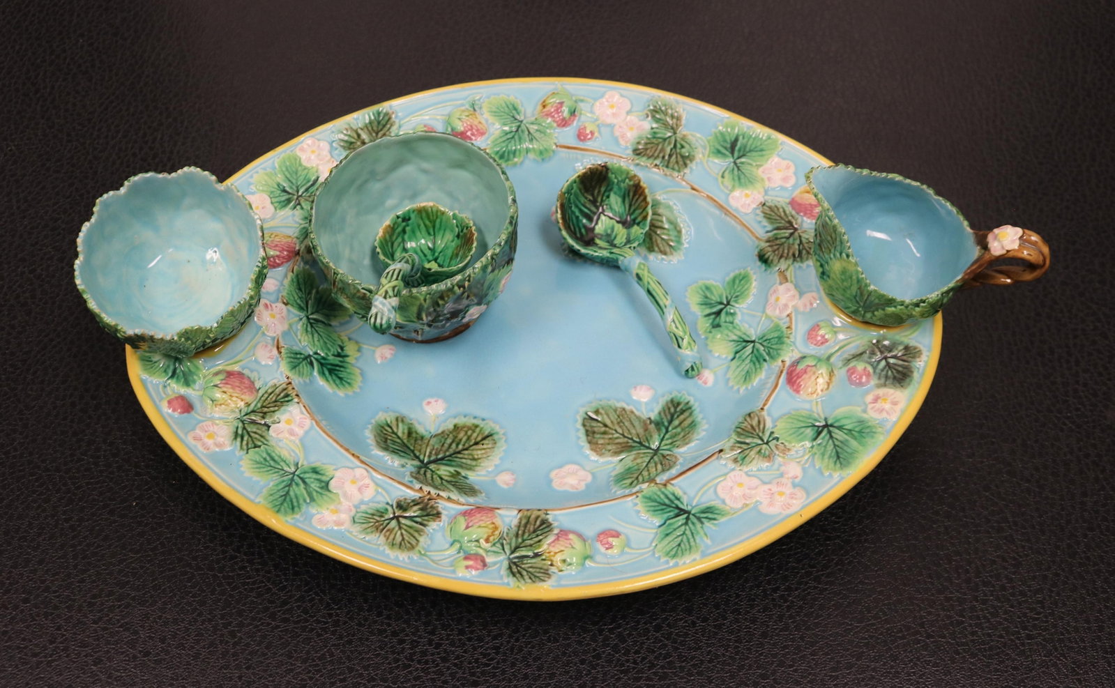 ENGLISH POLYCHROMED MAJOLICA STRAWBERRY SERVING DISH WITH CREAM PITCHER AND OPEN SUGAR BOWL late (1 of 12)