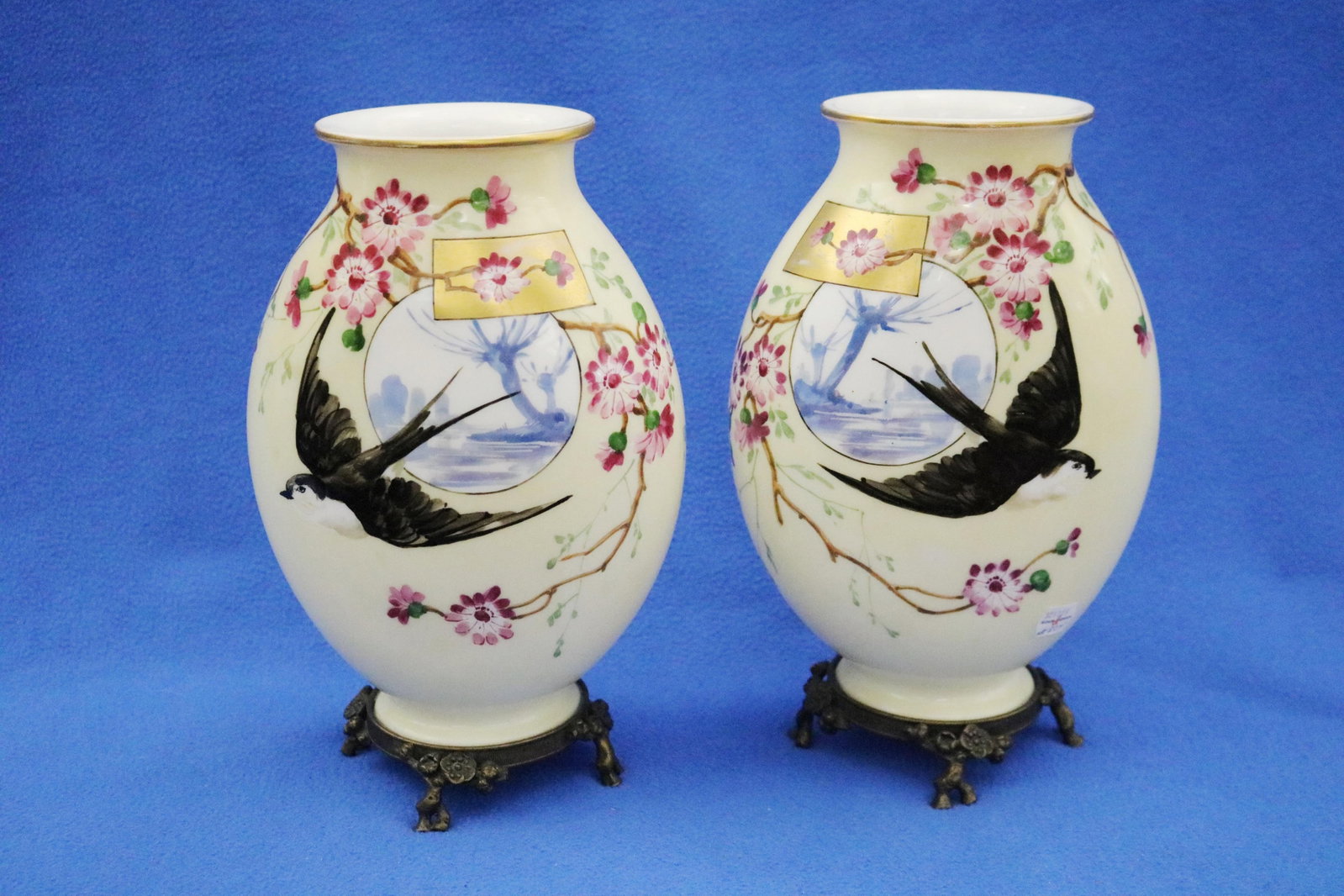 PAIR AESTHETIC MOVEMENT PAINTED OVOID GLASS VASES ON METAL STANDS late 19th century - H: 11 in.. (1 of 7)