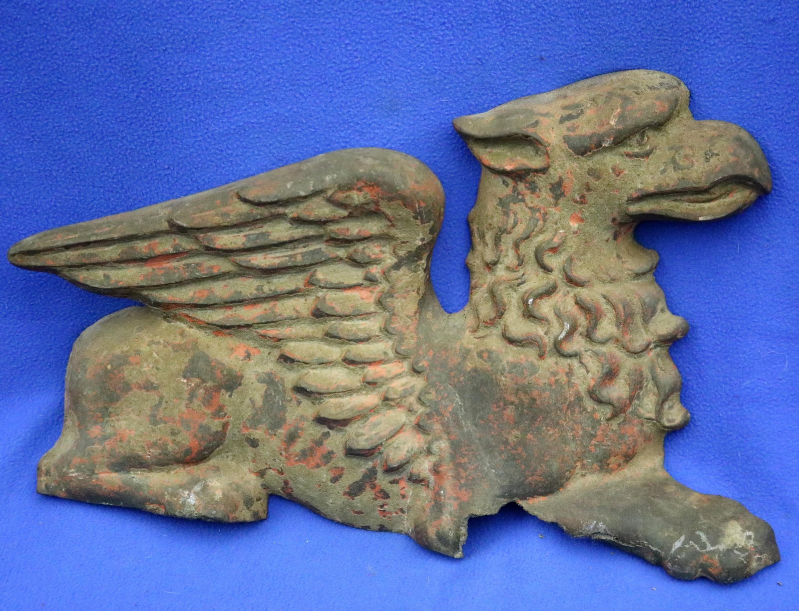 WEATHERED RELIEF SCULPTURE DEPICTING PROFILE OF RECUMBENT GRIFFIN - Length: 20 inches; height: 13 (1 of 16)