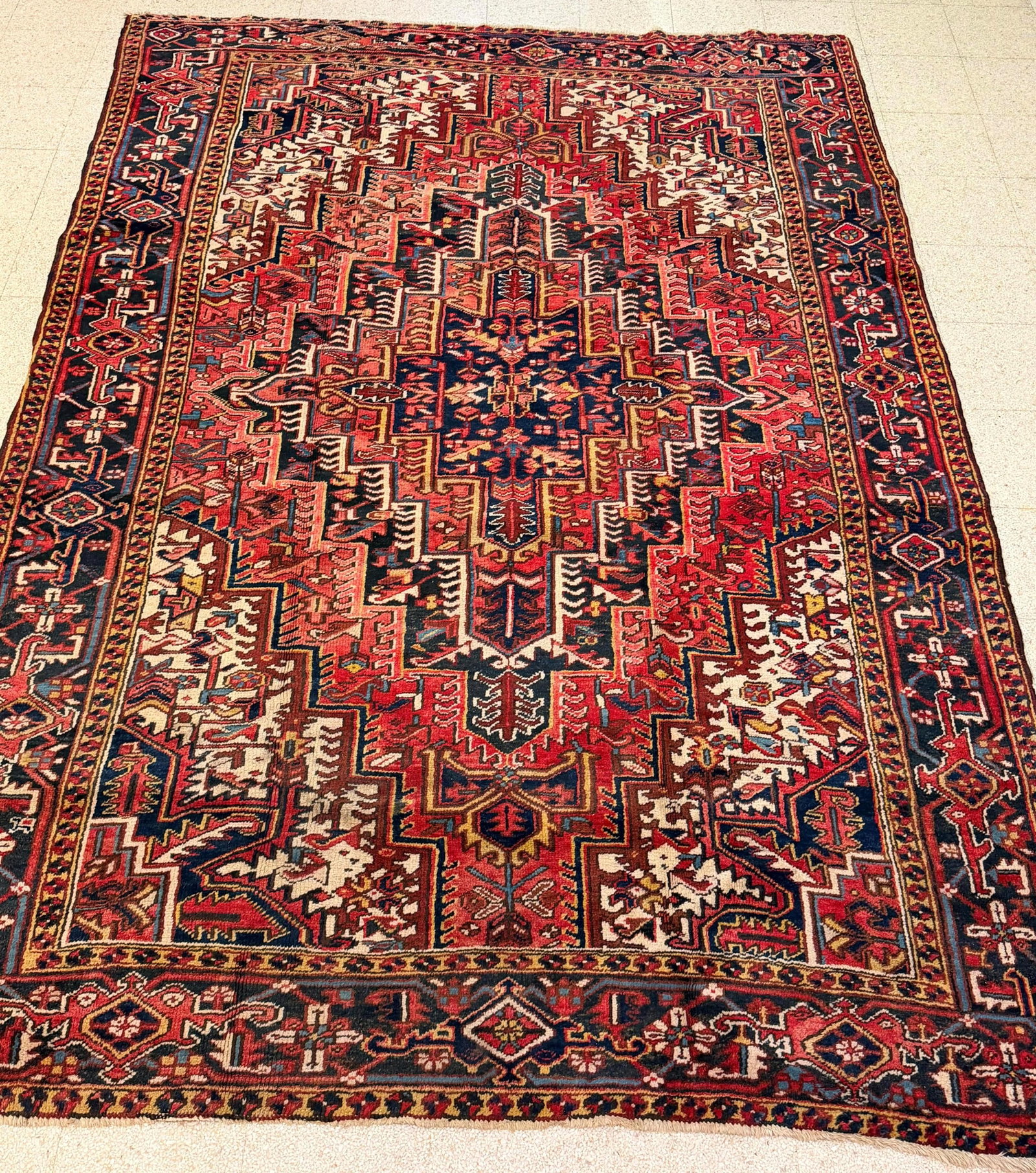 HERIZ RUG early-to-mid 20th century - App. 7 ft. 6 in. x 10 ft. 8 in.. (1 of 18)