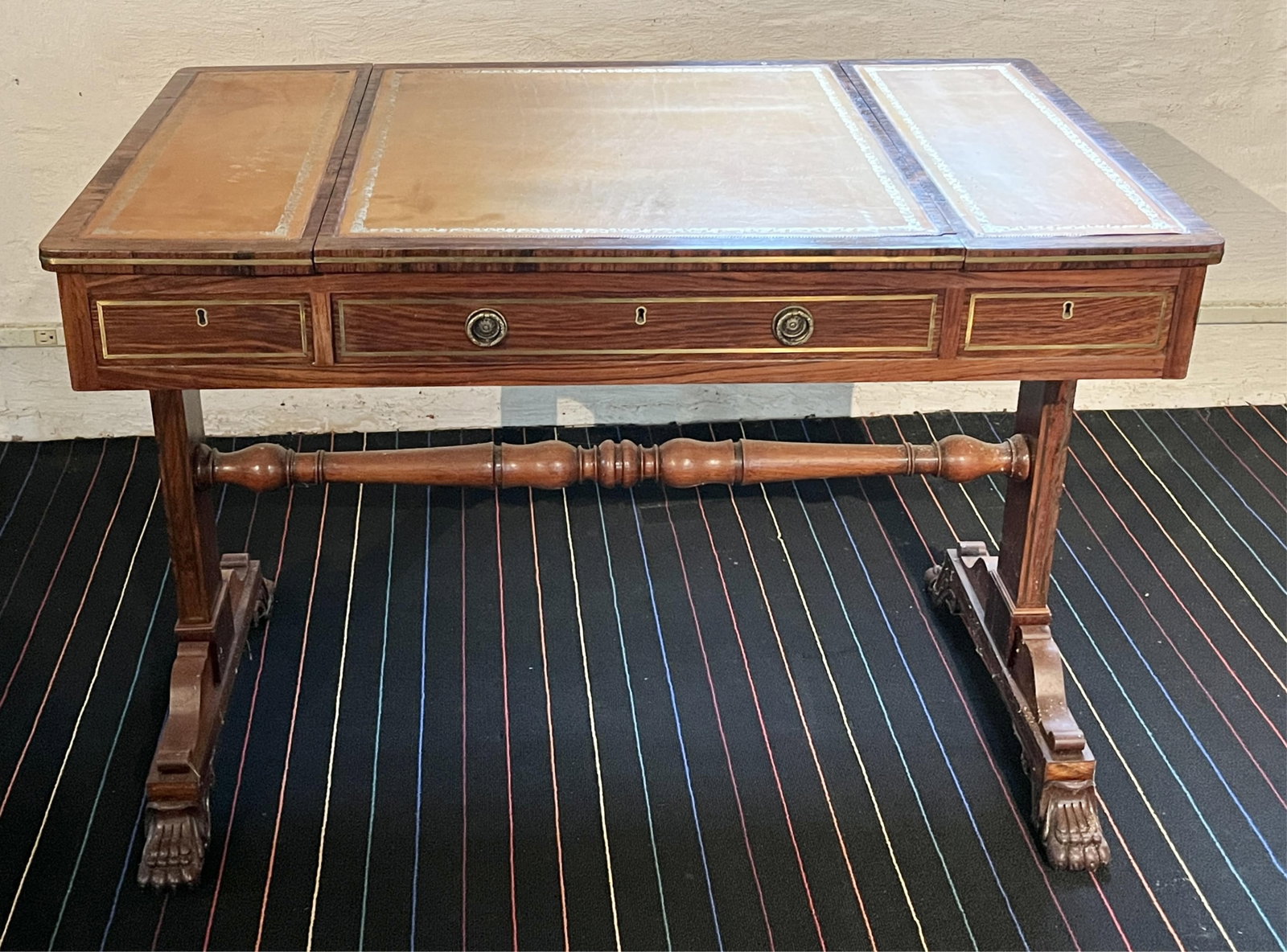 REGENCY ROSEWOOD TRESTLE-BASE SOFA TABLE WITH TRI-PART LEATHER-INSET TOP - H: 29 IN; W: 40 IN; D: 24 (1 of 8)